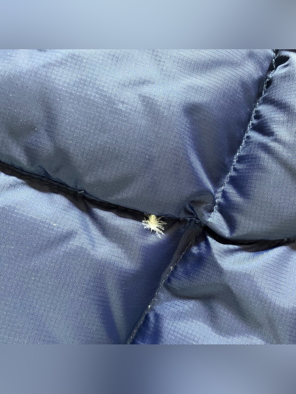 L.L. Bean Navy Blue Goose Down Classic Winter Quilted Nylon Puffer Jacket Large - Picture 12 of 12